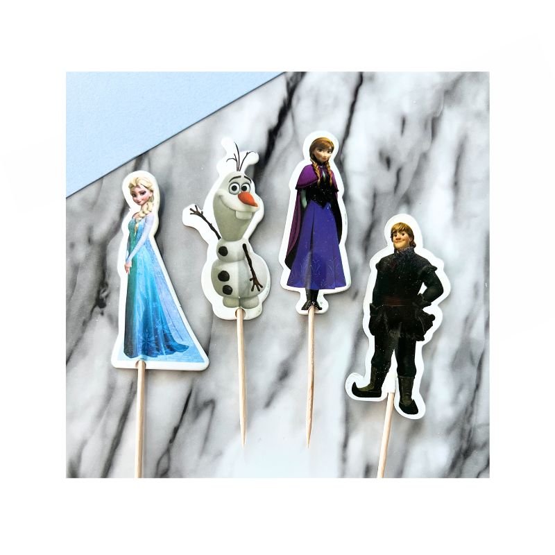 4 frozen characters on sticks with Anna and else and olaf and christoff