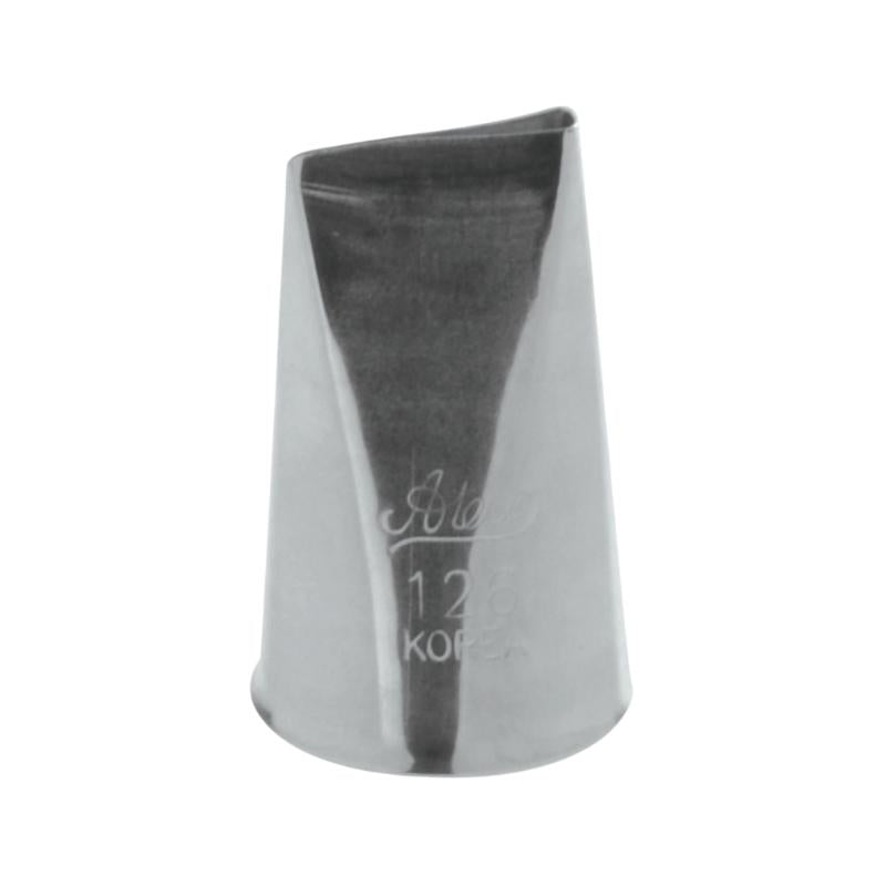Ateco 126 piping tip, buttercream cake decorating, floral cakes, langley bc